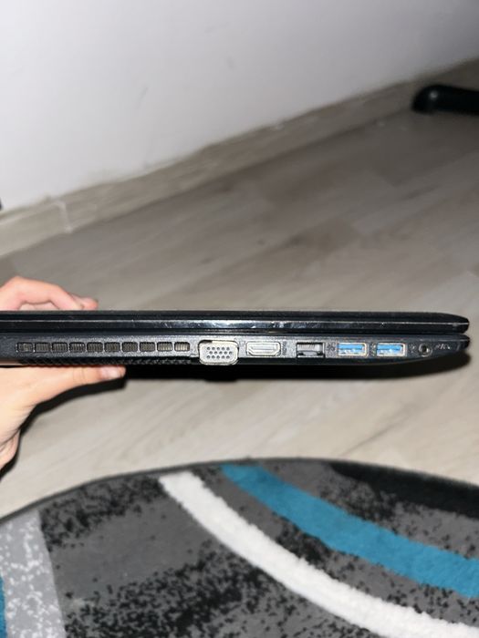 Vand laptop asus Gaming /office