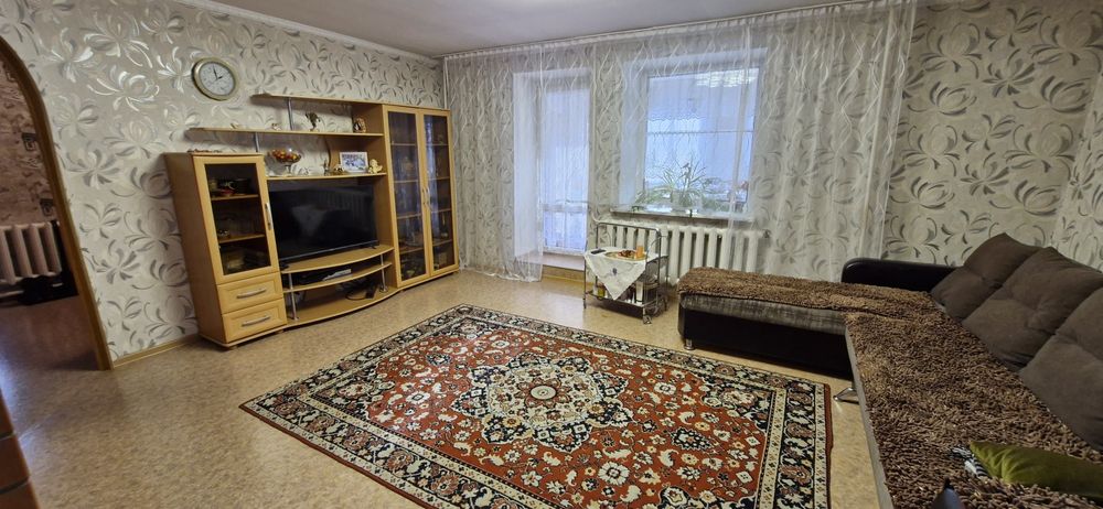 Продам коттедж в центре города