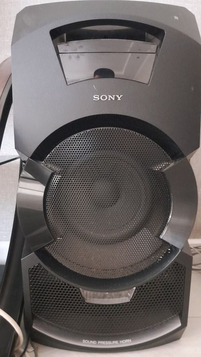 Продам sony mhc-gt3d