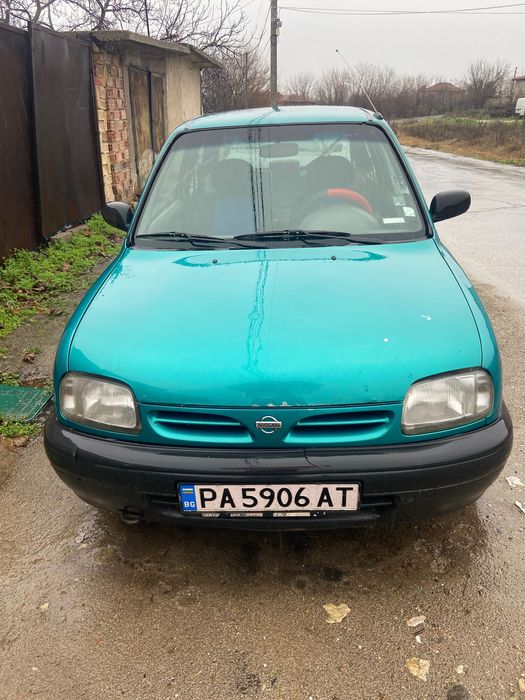 Продавам нисан микра