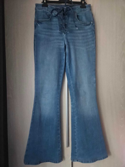 Blugi evazati H& M marimea38