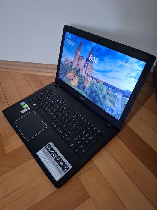 Acer Aspire E5-575G i3 SSD 8 GB DDR4 Nvidia GeForce 940MX baterie NOUĂ