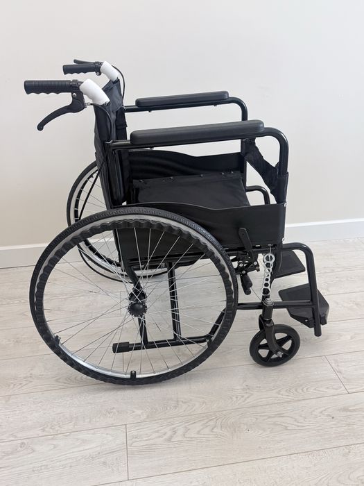 Инвалидная коляска