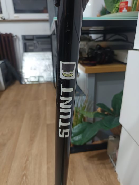 Trotineta acrobatii stunt