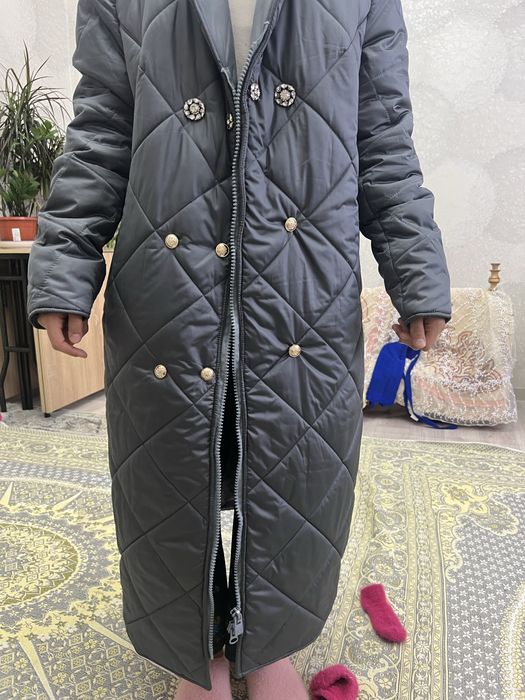 Куртка женская продам…