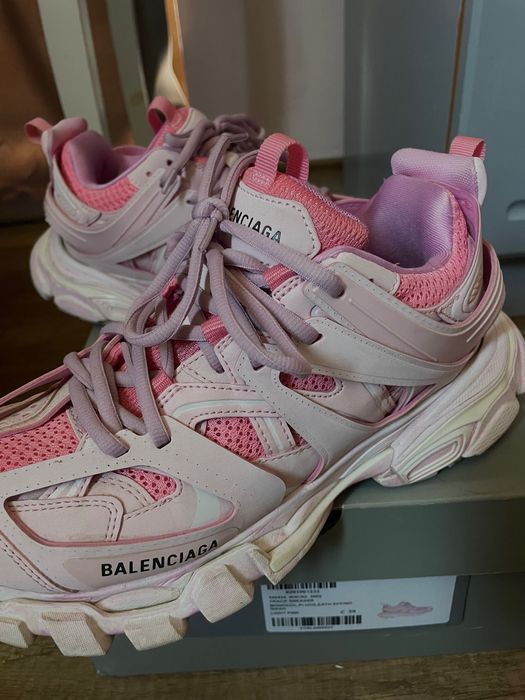 Баленсиага трак розови