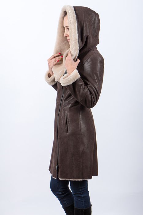 дубленка размер 42. Новая