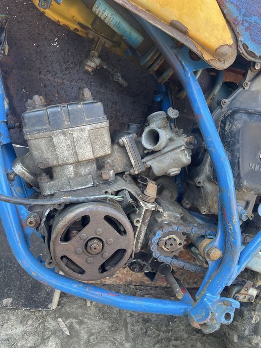 Vand Yamaha dt125r sau schimb cu pc gaming sau volan gaming