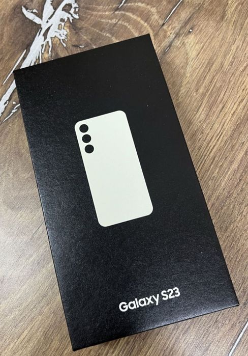 Samsung  S 23  8/256 Gb