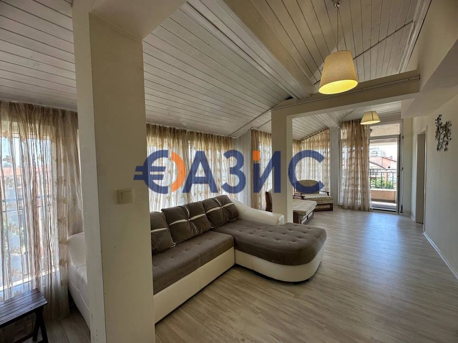 Продава се Двустаен апартамент в Несебър - 88 кв.м за 1194 €/кв.м - Снимка #2