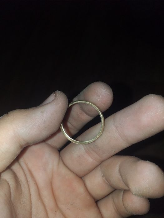 Колцо золотое ..