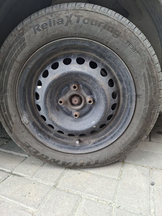 Продам шины с дисками