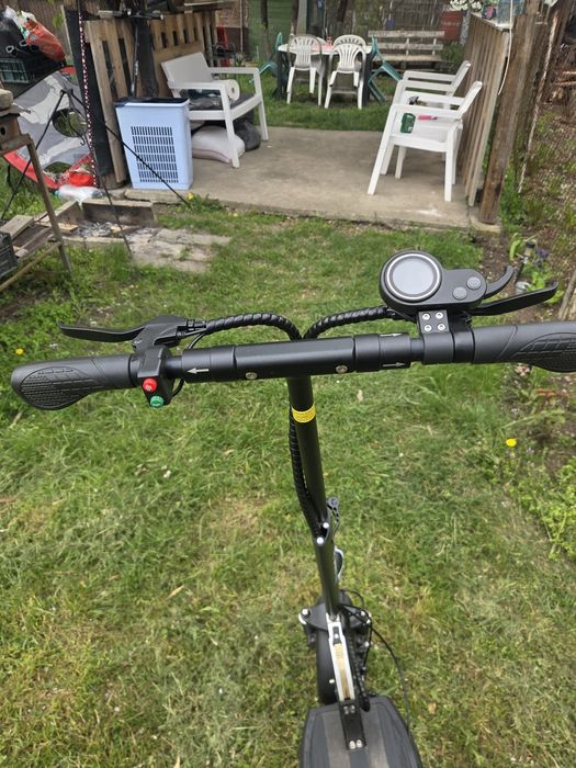 Trotineta electrica  în stres bună, 300 km