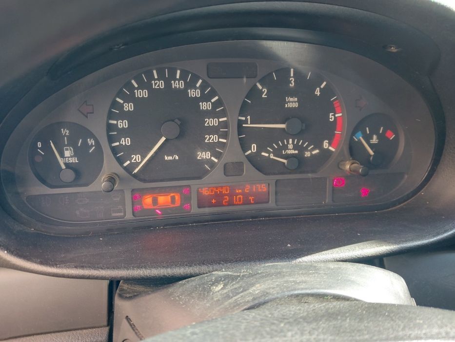 Vand BMW 320D in stare bună