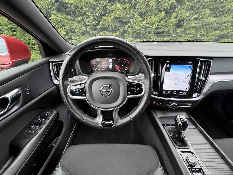 VOLVO V60 2.0 D3