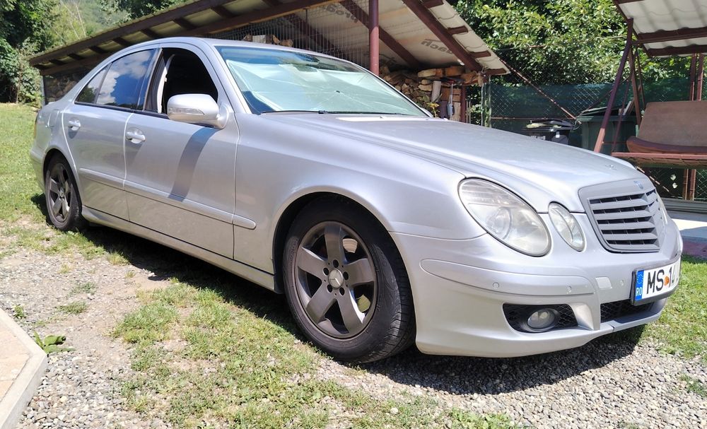 Mercedes E classe w211 1.8 benzina și GPL