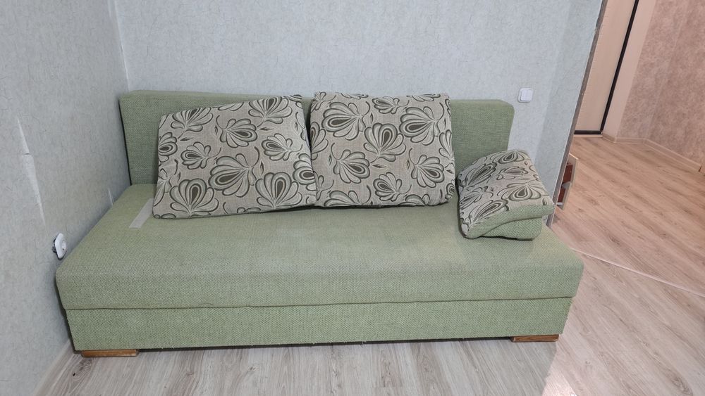 Продам диван раскладной