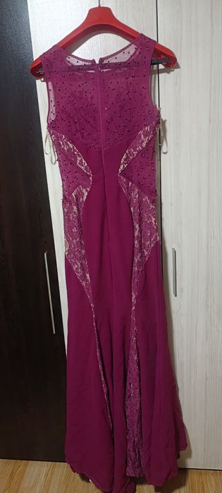 Официална рокляя