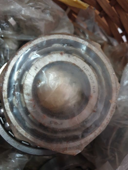 rulmenti noi diferite dimensiuni