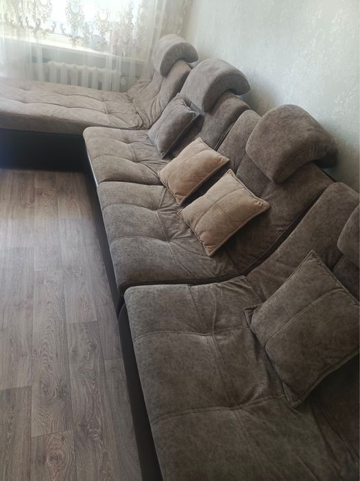 Продаётся диван в хорошем состоянии