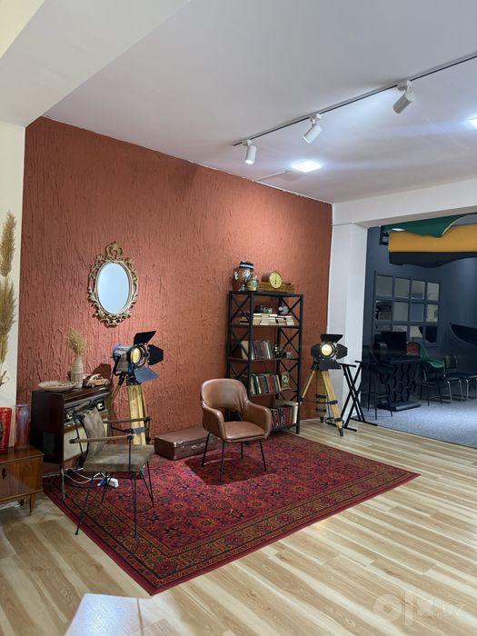 SOTILADI Tayyor foto studiya — 110 m²
