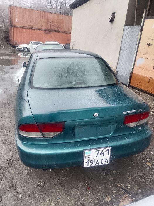 Продам Митсубиси Галат