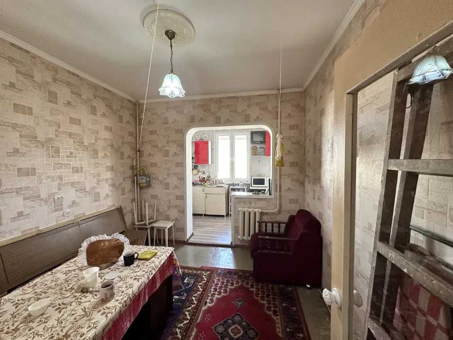 Продается 4х комнатная квартира, Район Сергели 7, №300-школа, 0837