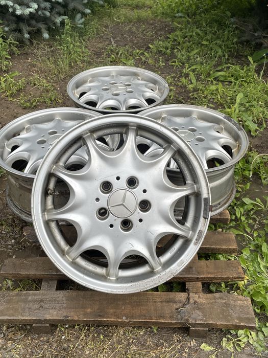 Продам диски мерседес r16