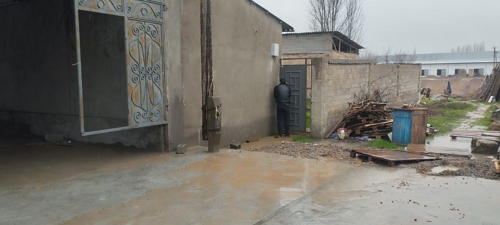 Участка сотлади 2 сутк Эшонгузарда  3. Шоймкупридахона срочно