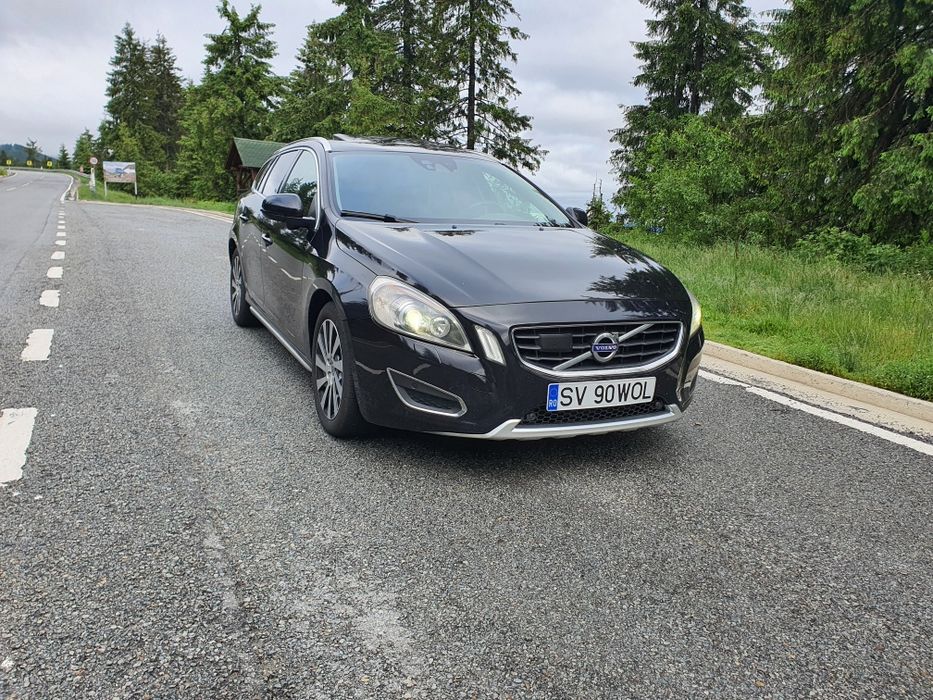 VOLVO V60 2011 — imagine 3