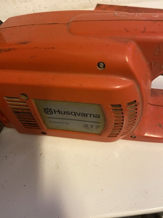 Резачка Husqvarna електрическа