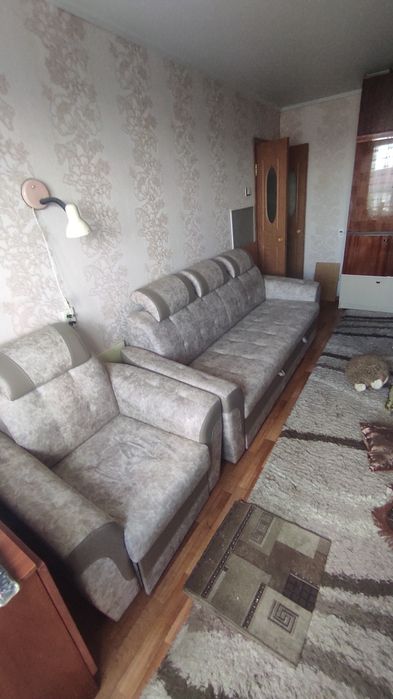 Продам диван и кресло