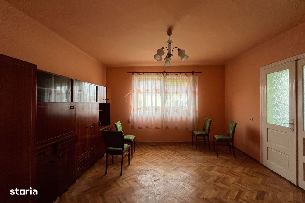 Casă cu 3 camere și teren generos | Vălenii de Mureș | 75.000 €