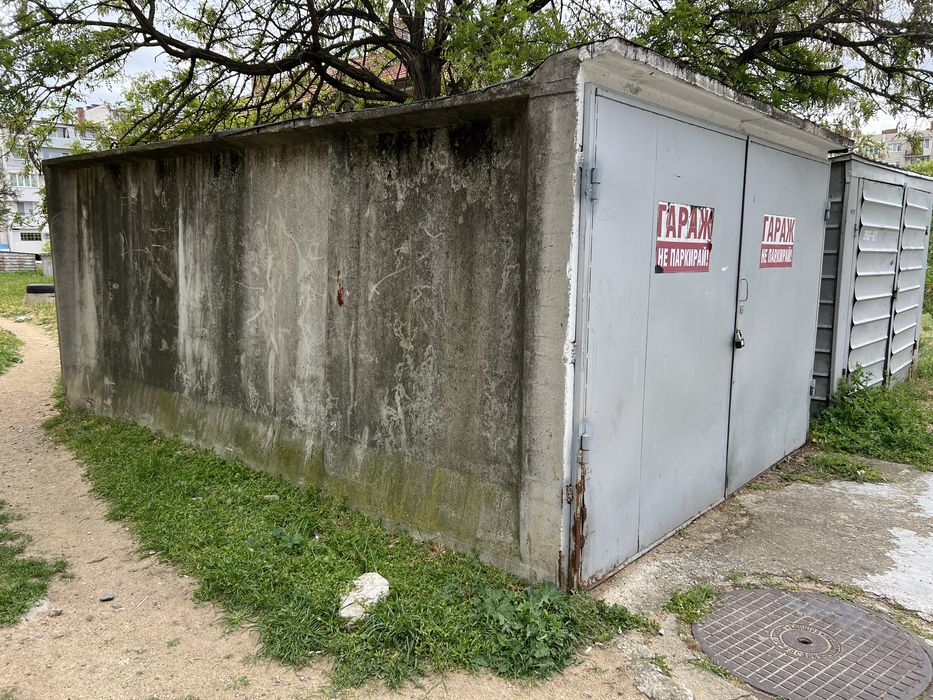 Продава се Гараж / Паркомясто в Казанлък - 19 кв.м за 81 €/кв.м - Снимка #1