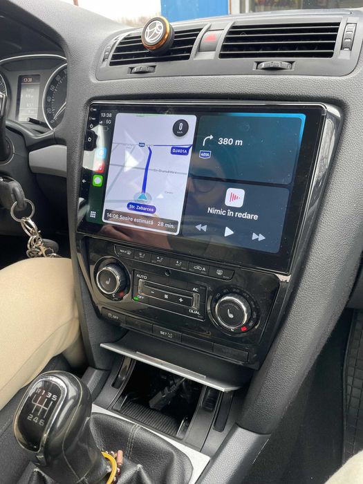 Navigatie Android Skoda Octavia 2 Carplay Android Auto + Camera