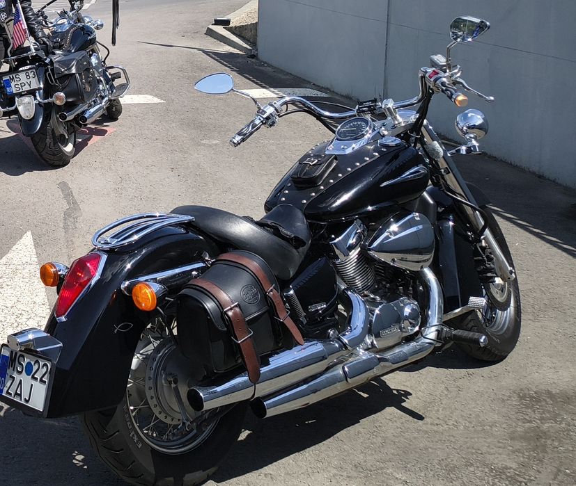 Honda Shadow VT 750 aero