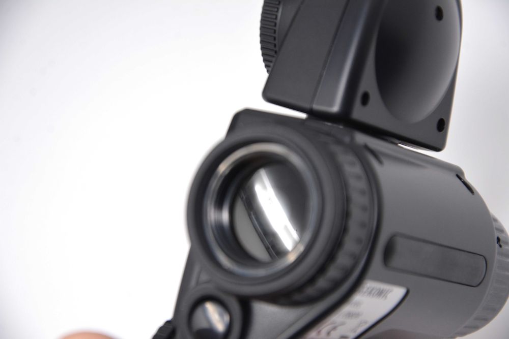 Светломер Sekonic L-758DR