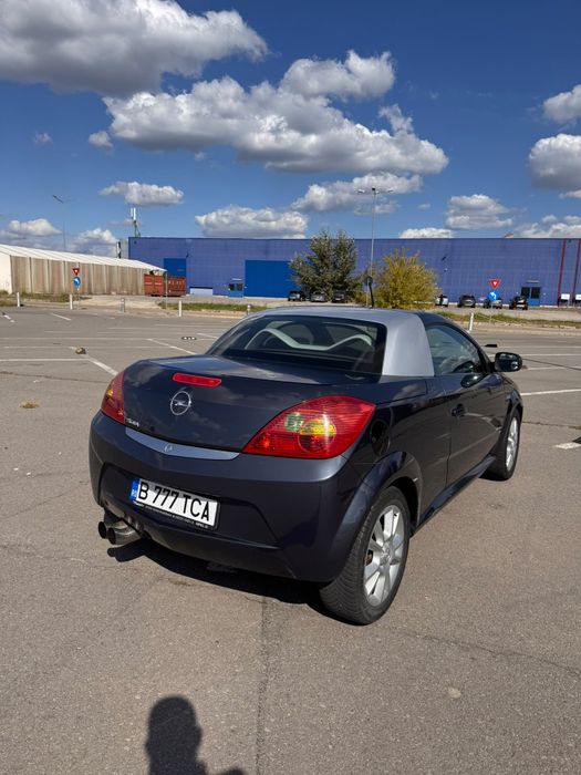 Vând Opel Tigra Twintoop Decapotabila