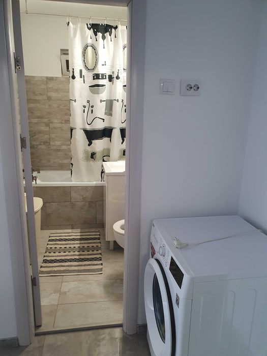 Apartament 3 camere de inchiriat
