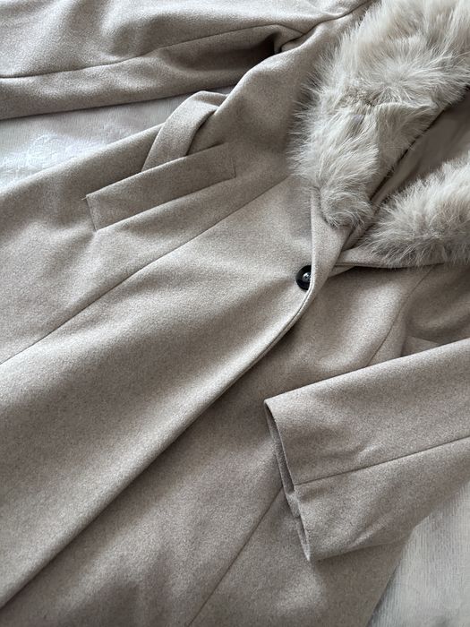 Дамско палто с пух