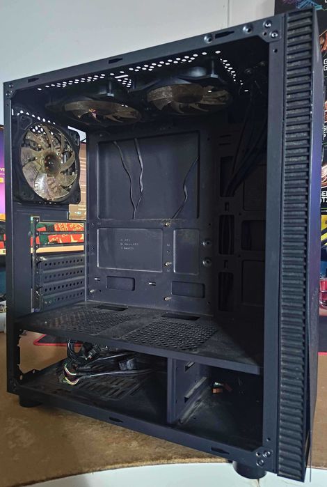 Vand Componente PC | Carcase | SSD | Tastatura+Mouse | Cooler | Placa Video