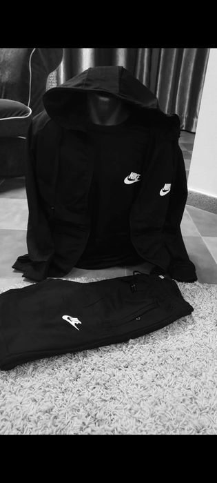 Trening nike barbati 3 piese!