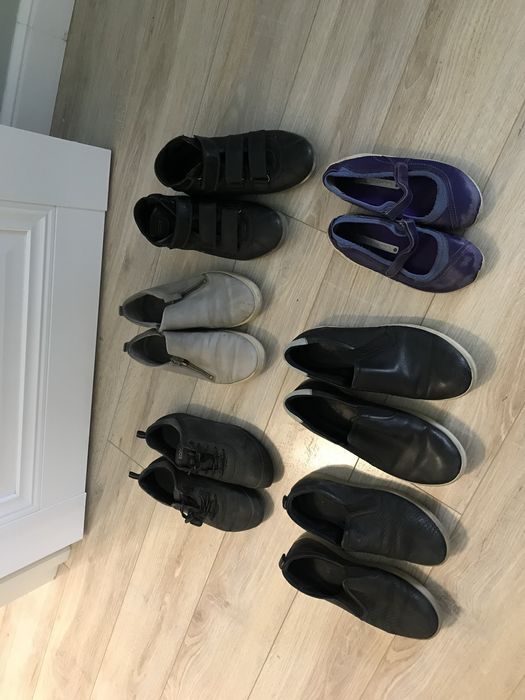 ecco обувь разные