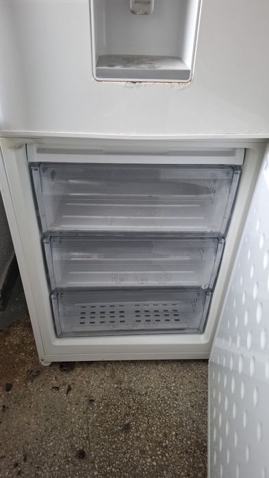 Vind frigider Beko.