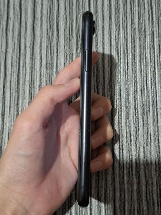 Айфон хр 64 гб 87%