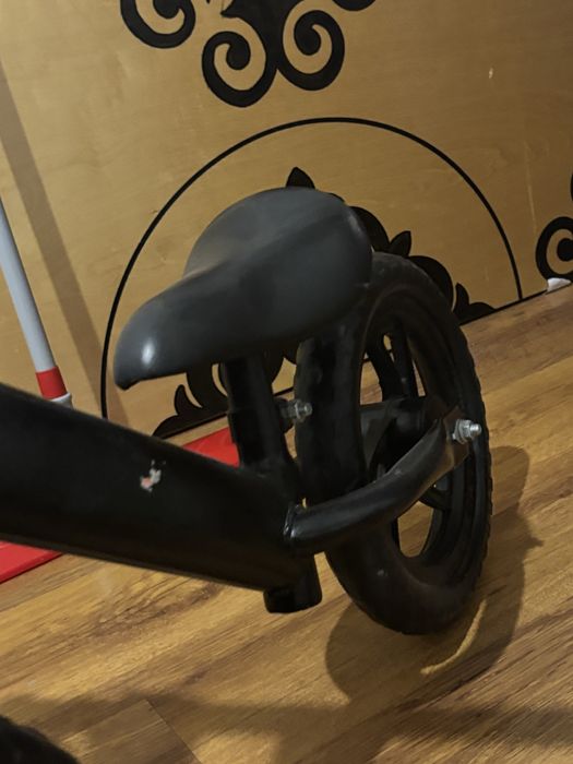 Беговел детскийи