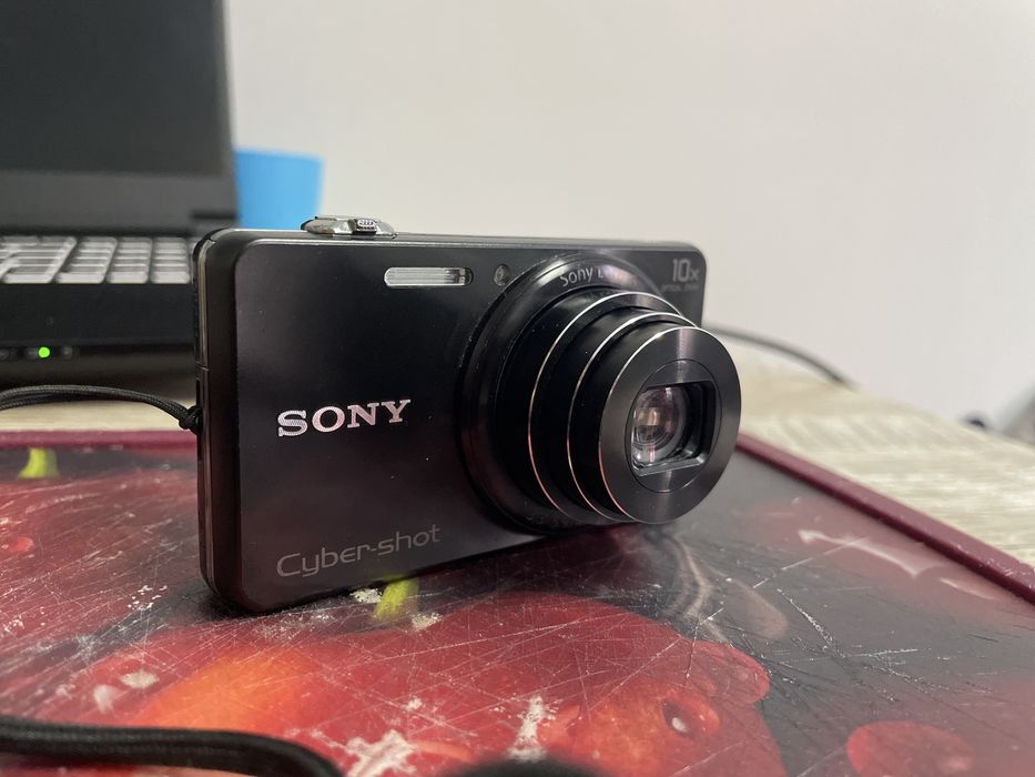 Продам камеру Sony Cybershot DSC-WX200