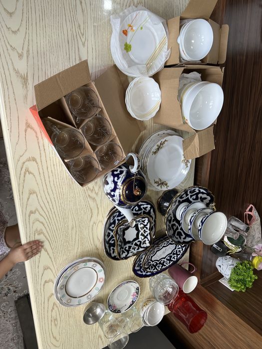 Идишлар сотилади Продается посуды