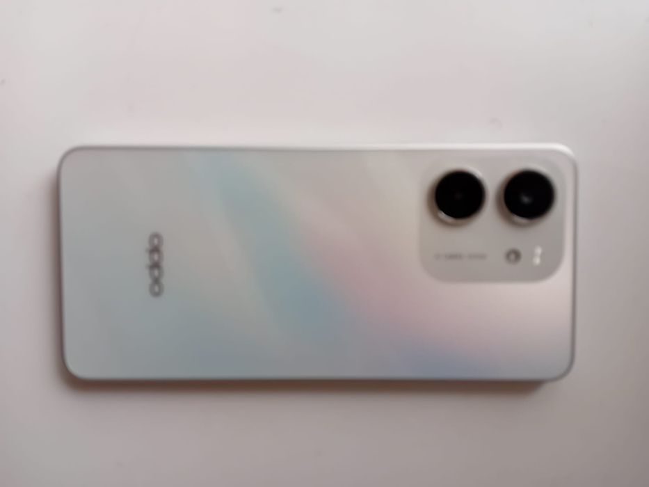 Продам телефон oppo A5x .