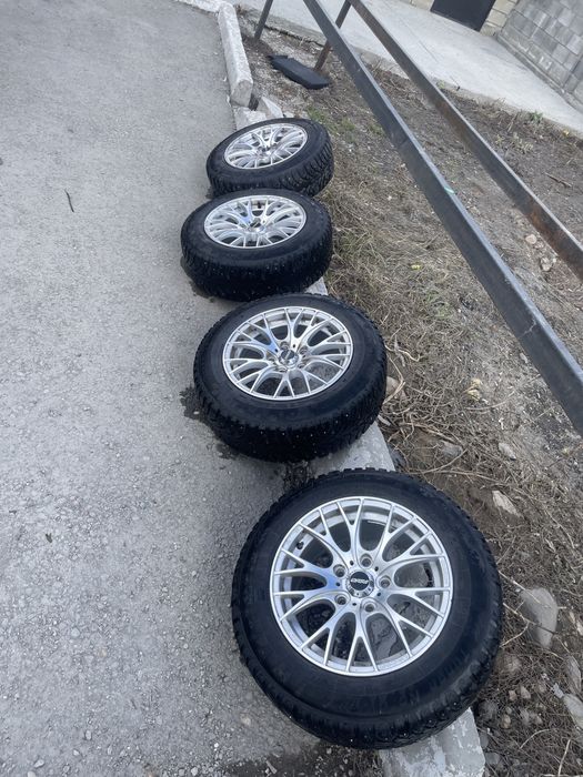 Продам срочно калеса r15